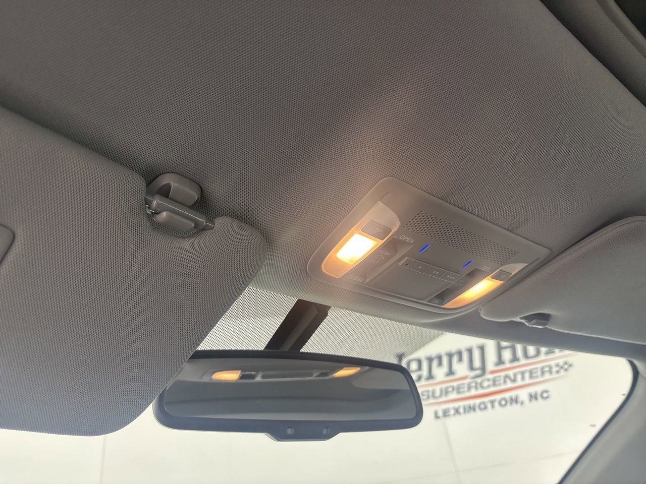 Used 2017 Acura ILX w/ Premium Package image 23