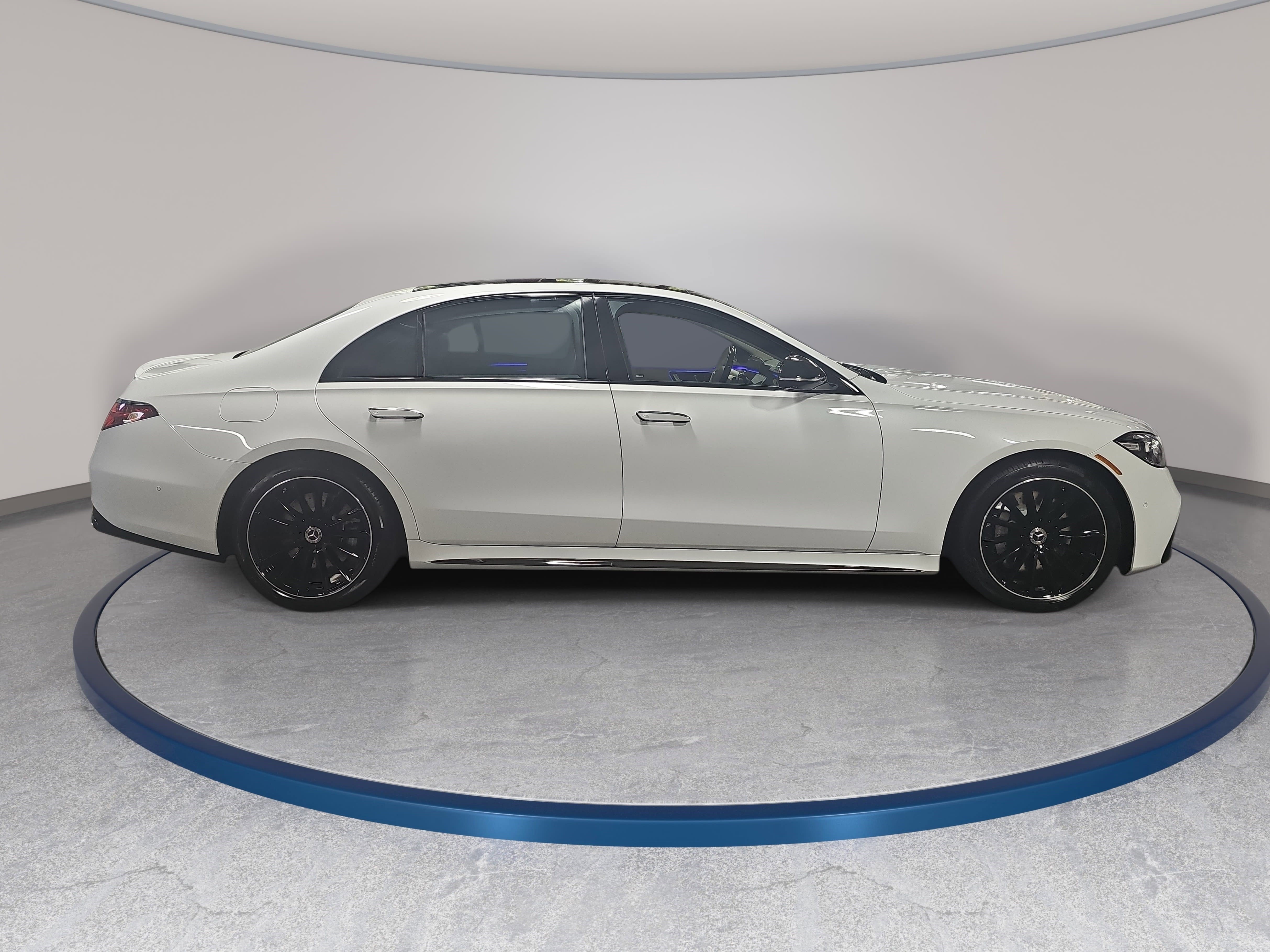 New 2026 Mercedes-Benz S 580 4MATIC Sedan image 4