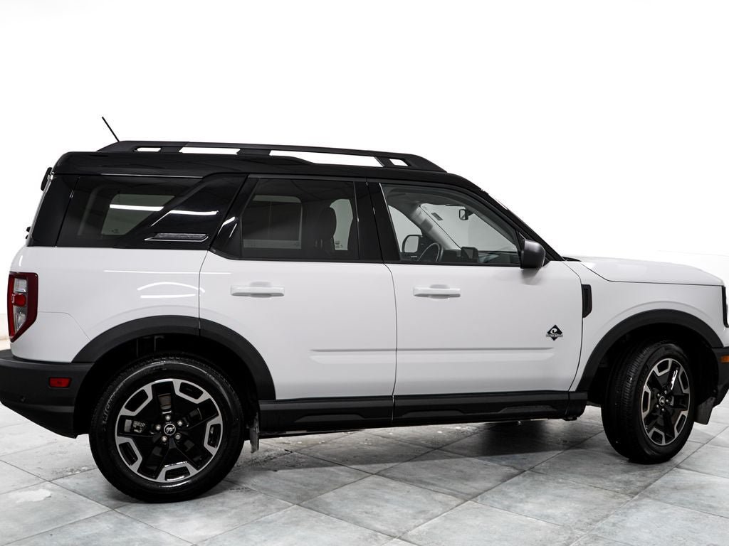 Certified 2024 Ford Bronco Sport Outer Banks w/ Tech Package AWD/4WD image 7