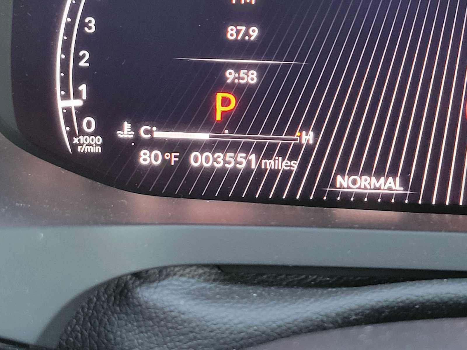 Certified 2025 Acura MDX SH-AWD w/ Advance Package image 30
