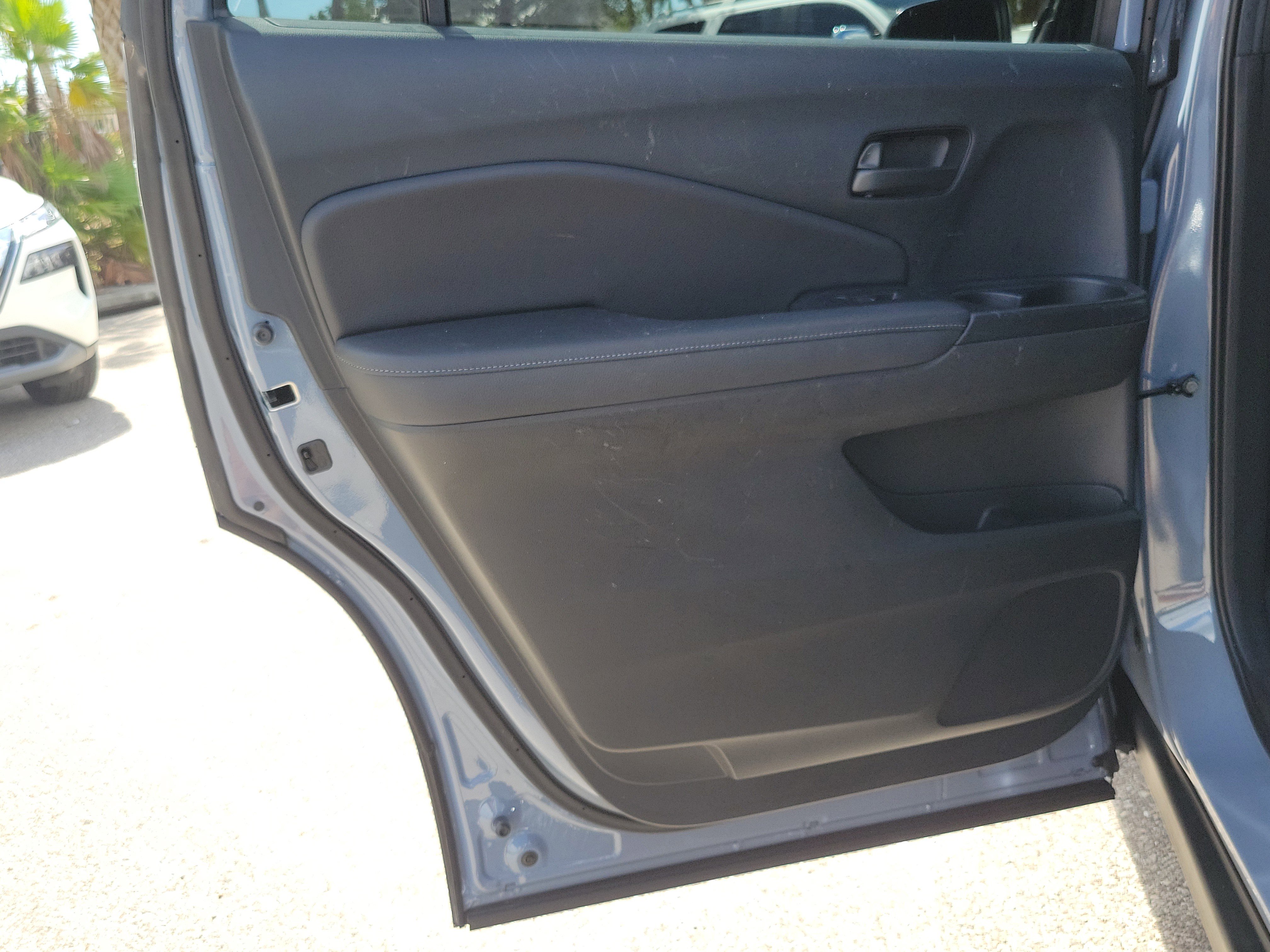 Used 2023 Honda Passport EX-L image 15