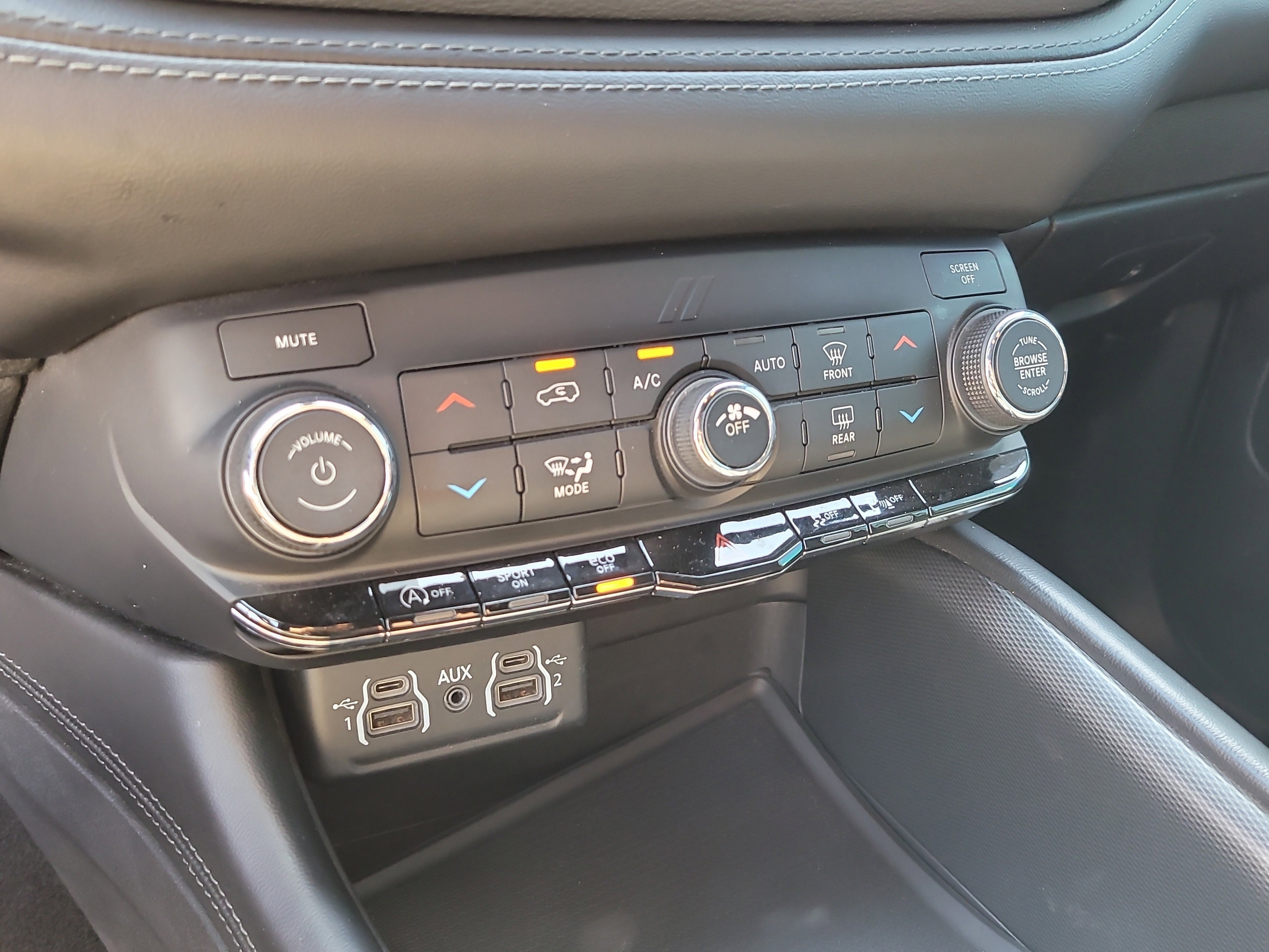 Used 2021 Dodge Durango GT w/ Blacktop Package image 23