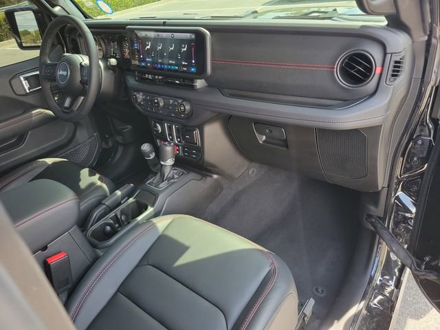 Used 2026 Jeep Wrangler Rubicon image 9