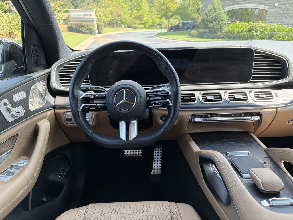 Used 2025 Mercedes-Benz GLS 450 4MATIC image 24