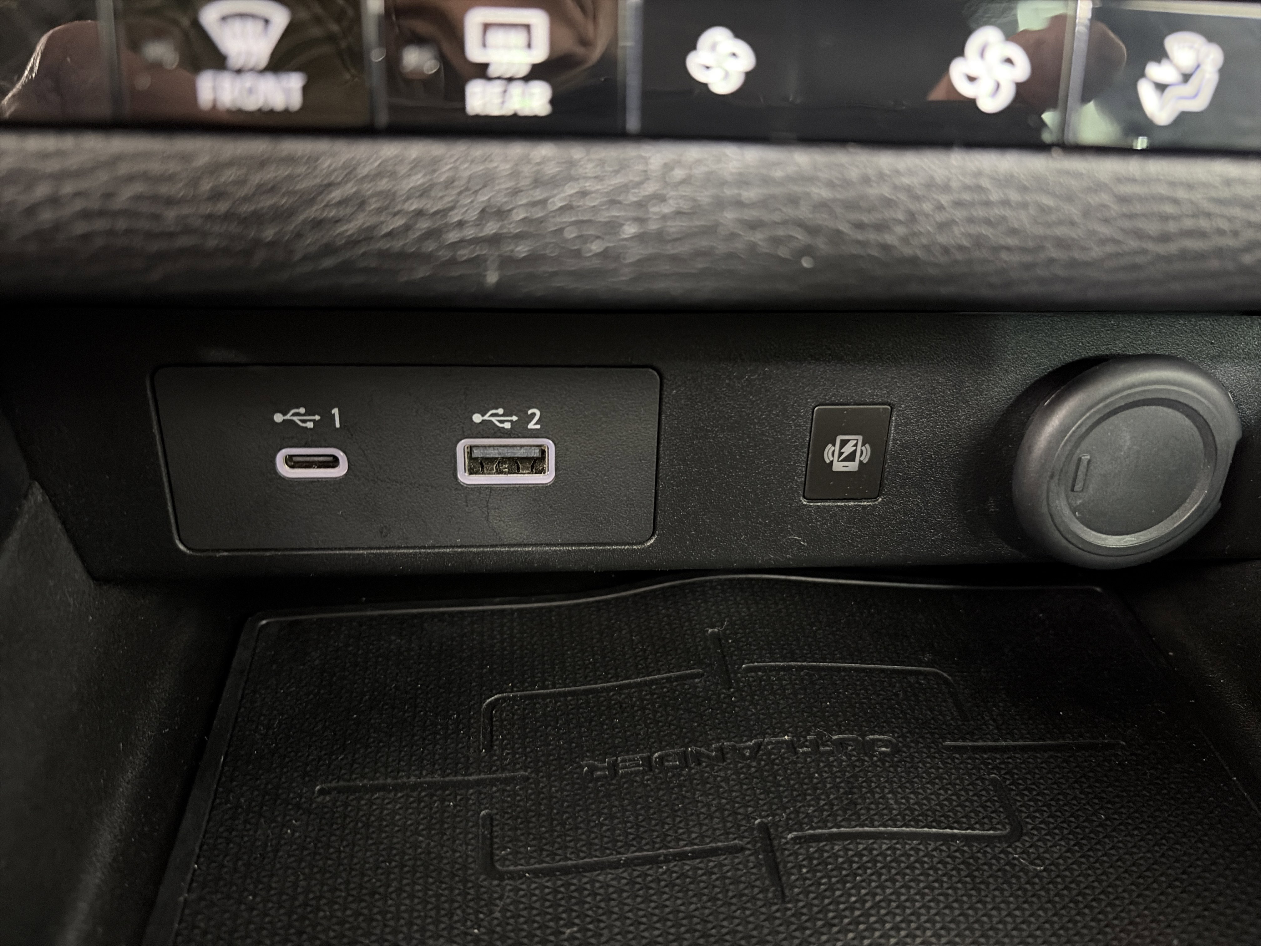 Used 2022 Mitsubishi Outlander SE image 27