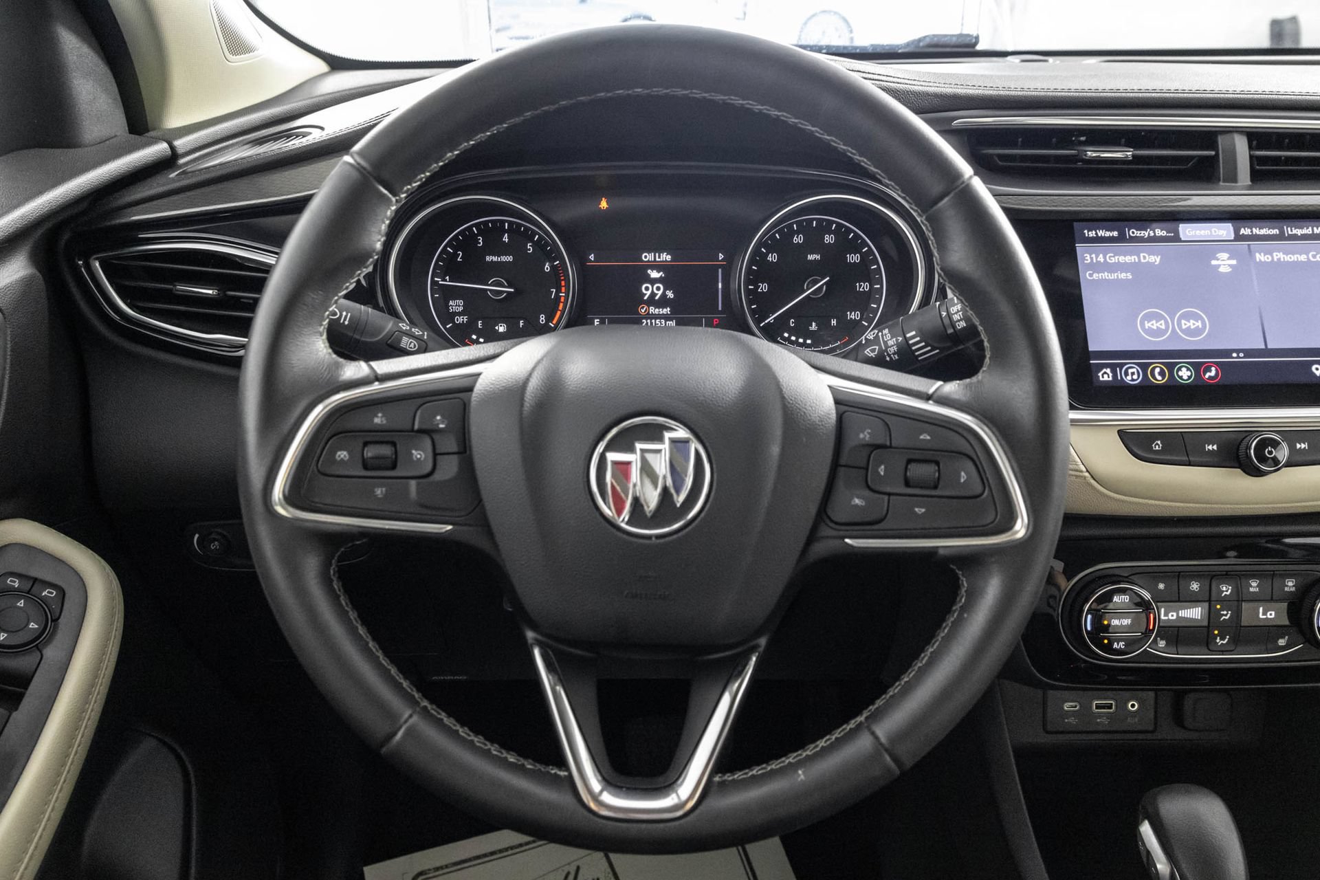 Used 2023 Buick Encore GX Select FWD image 25