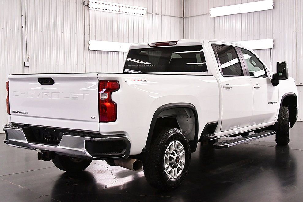Used 2024 Chevrolet Silverado 2500 LT image 7