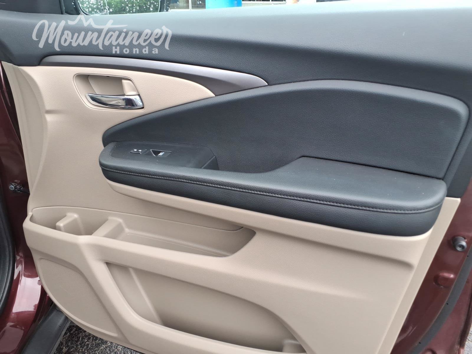 Used 2022 Honda Pilot Special Edition image 28