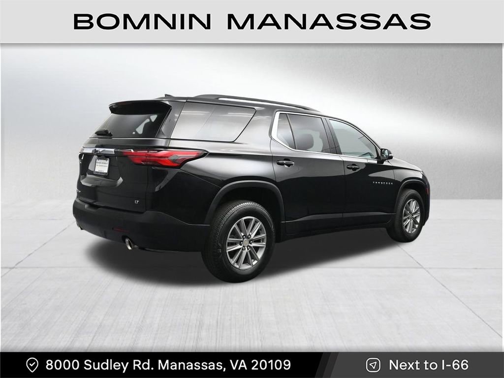 Used 2023 Chevrolet Traverse LT AWD/4WD image 5