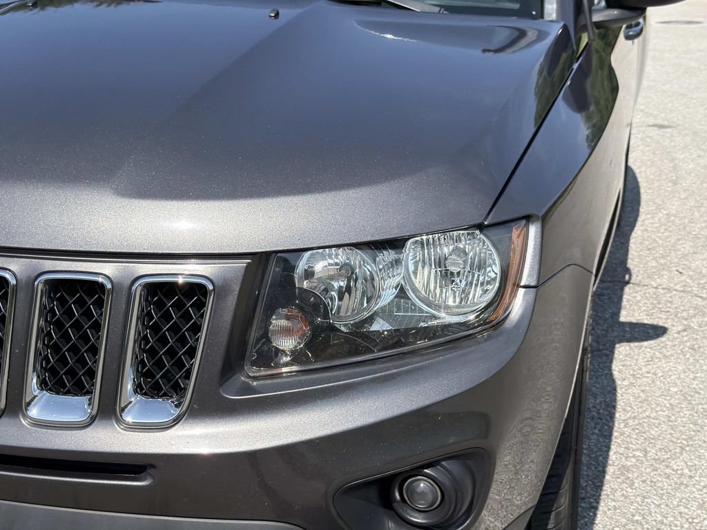 Used 2015 Jeep Compass Sport w/ Power Value Group FWD image 10