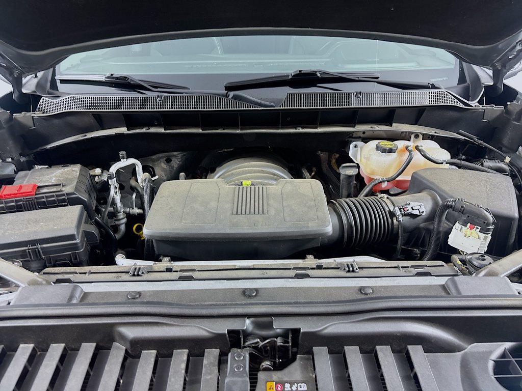 Used 2024 Chevrolet Silverado 1500 LTZ AWD/4WD image 31