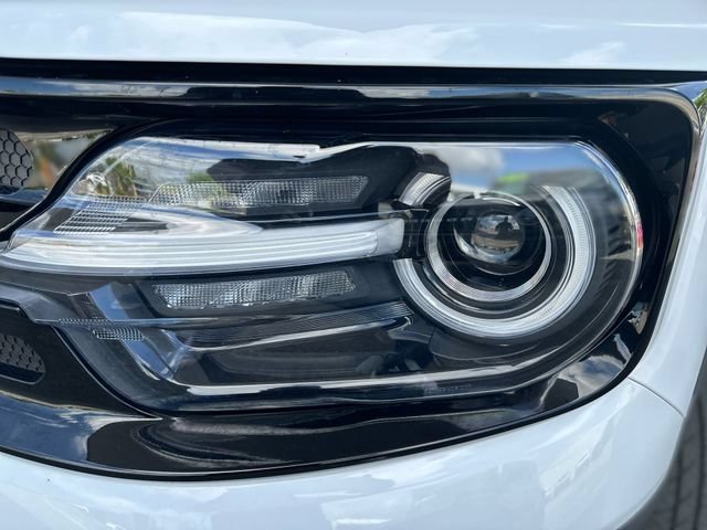 Used 2023 Ford Bronco Sport Outer Banks w/ Tech Package AWD/4WD image 9
