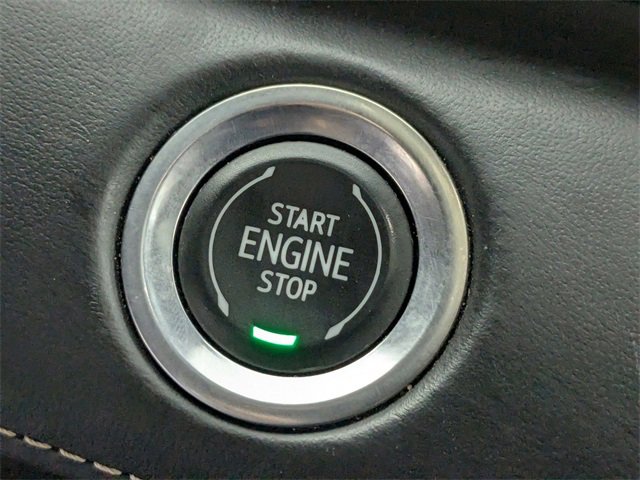 Used 2023 Cadillac Escalade ESV Sport Platinum w/ LPO, ONYX Package image 28