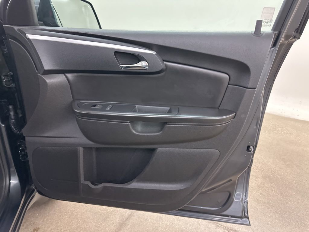 Used 2012 Chevrolet Traverse LT w/ All-Star Edition image 19