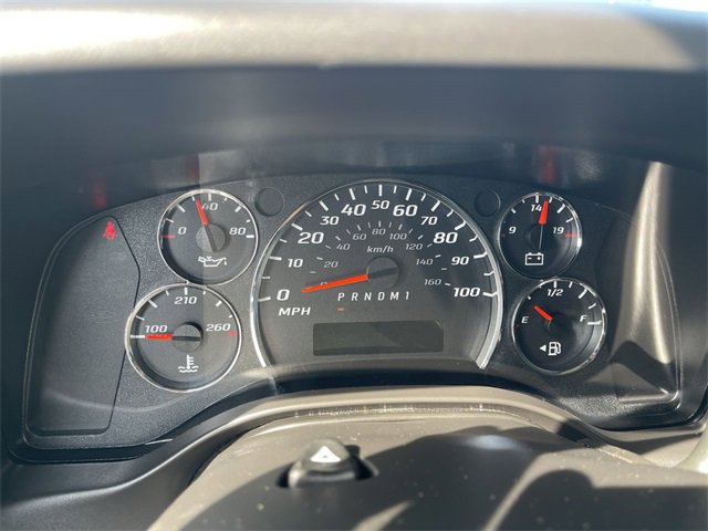 Used 2024 Chevrolet Express 2500 image 10