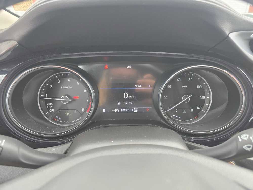 Used 2023 Buick Encore GX Select w/ Sport Touring Package AWD/4WD image 21
