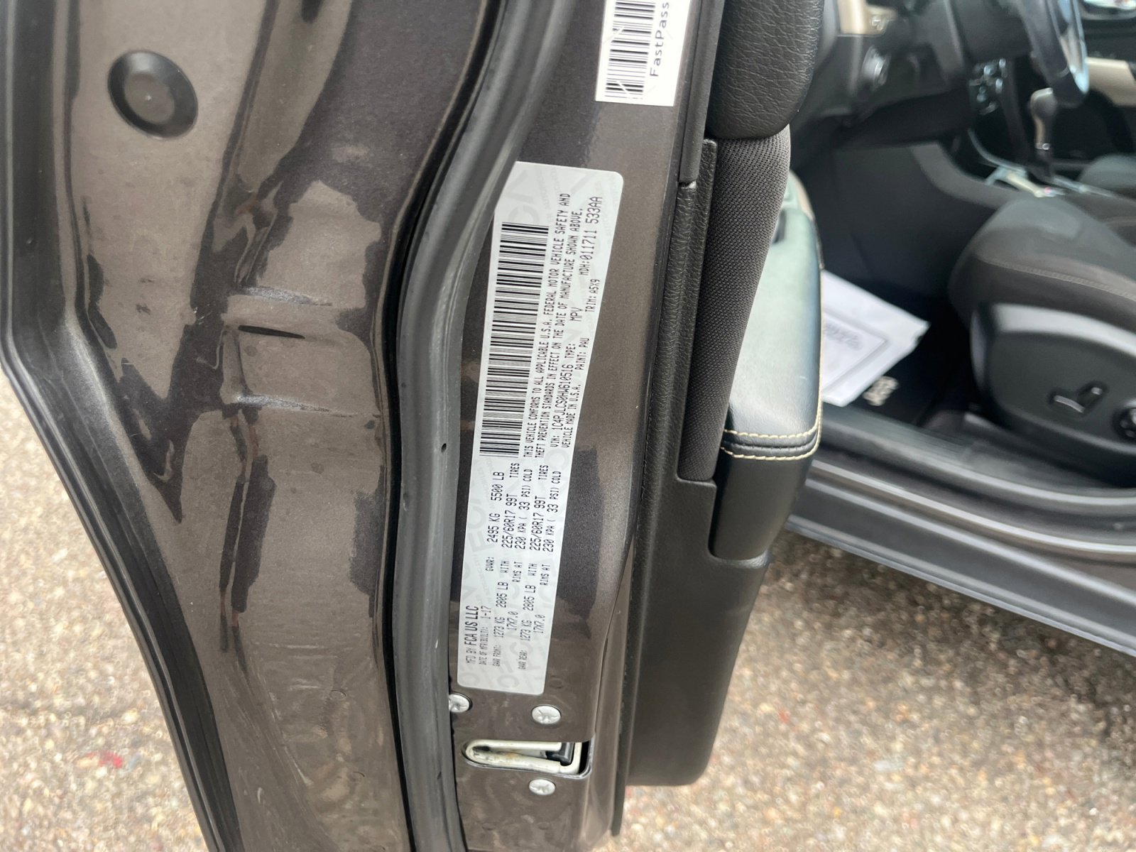 Used 2017 Jeep Cherokee Latitude w/ Safety/Convenience Group image 26