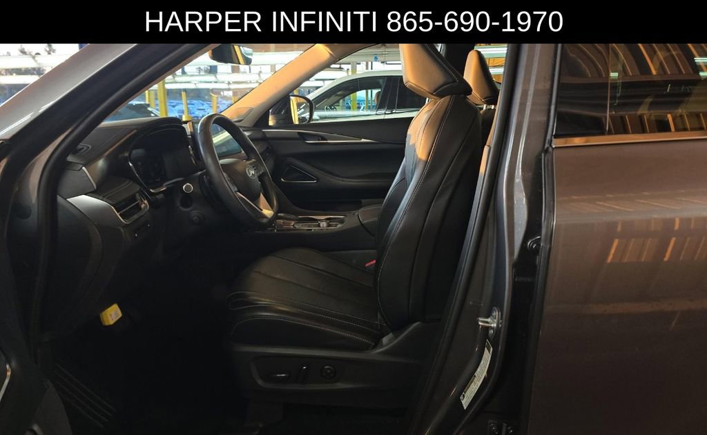 Used 2023 INFINITI QX60 Luxe w/ Performance Audio Package image 5