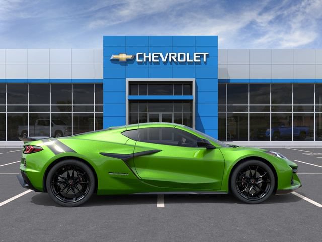 New 2027 Chevrolet Corvette Grand Sport w/ Stealth Interior Trim Package RWD image 5