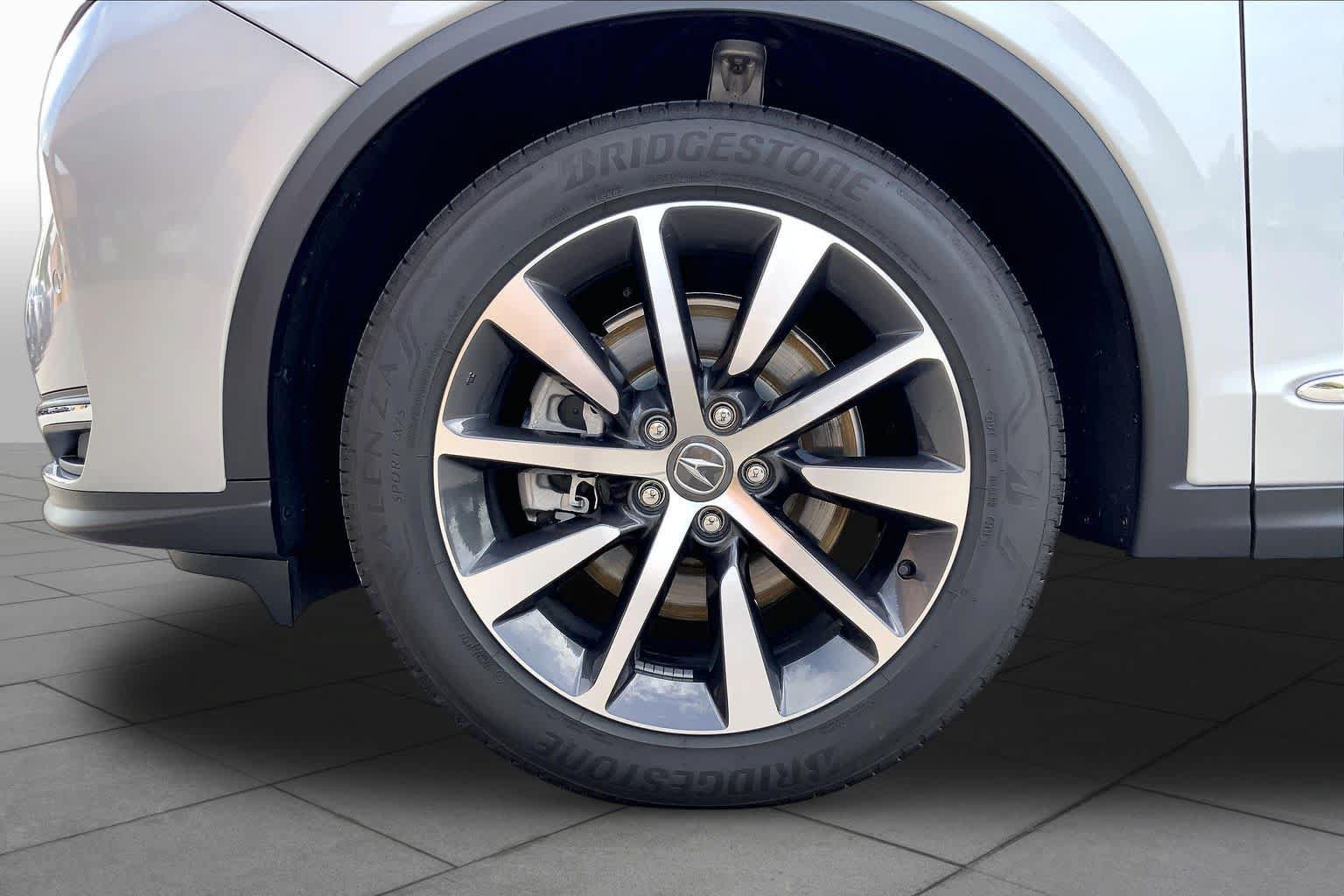 Used 2026 Acura MDX w/ Technology Package FWD image 11