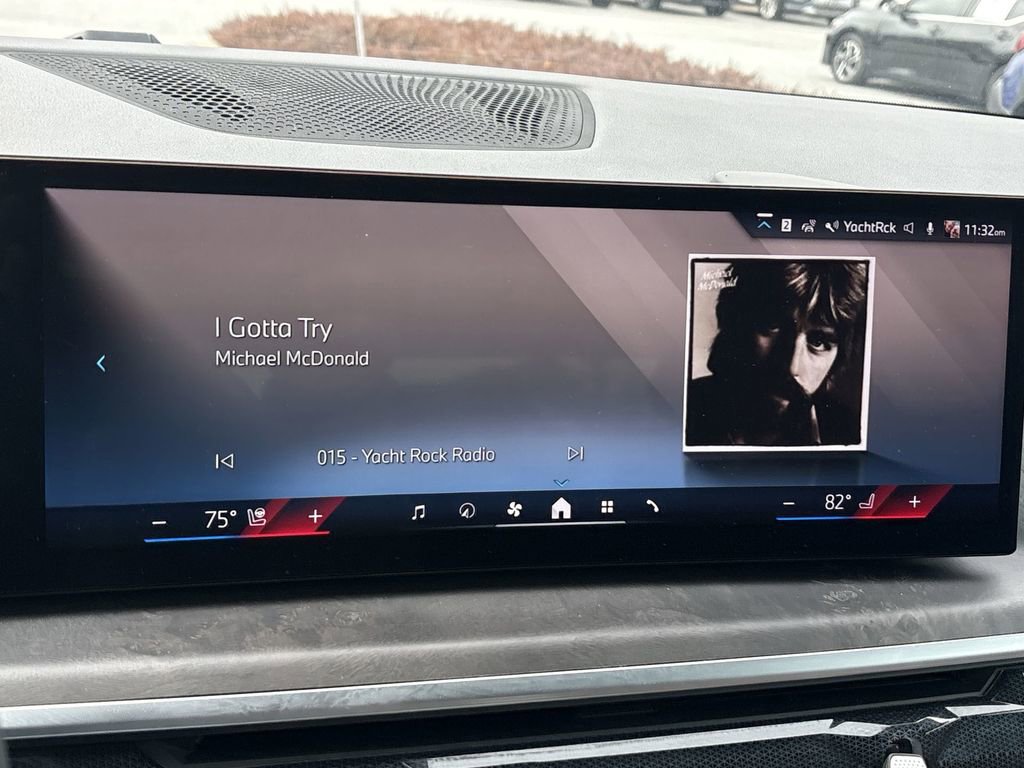 Used 2024 BMW X5 xDrive40i w/ Premium Package image 15