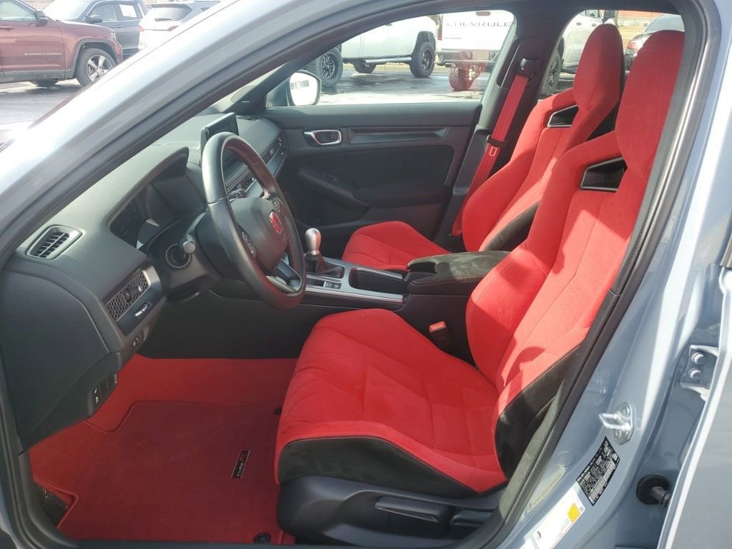 Used 2023 Honda Civic Type R image 13