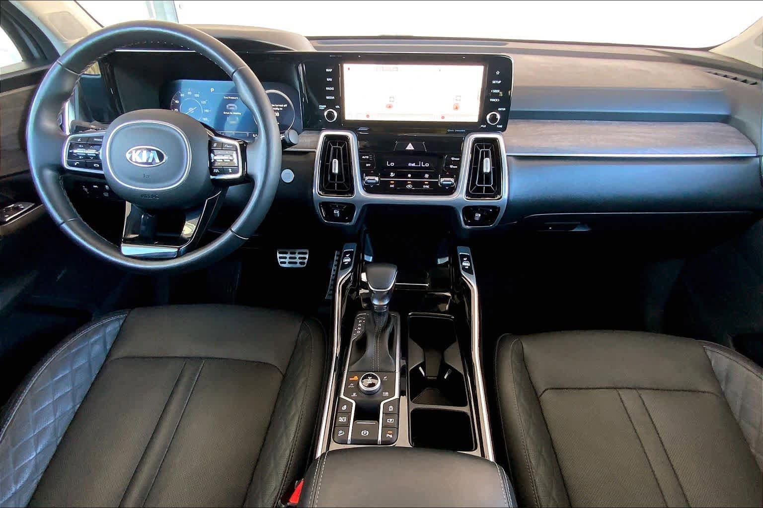 Used 2021 Kia Sorento SX Prestige image 16