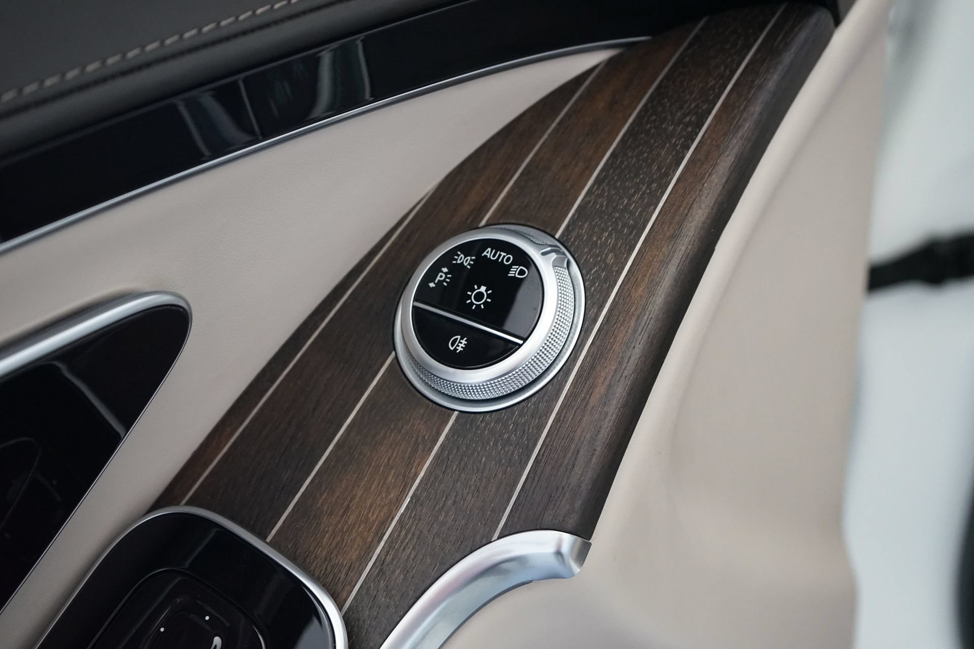 Used 2022 Mercedes-Benz Maybach S 580 4MATIC image 35