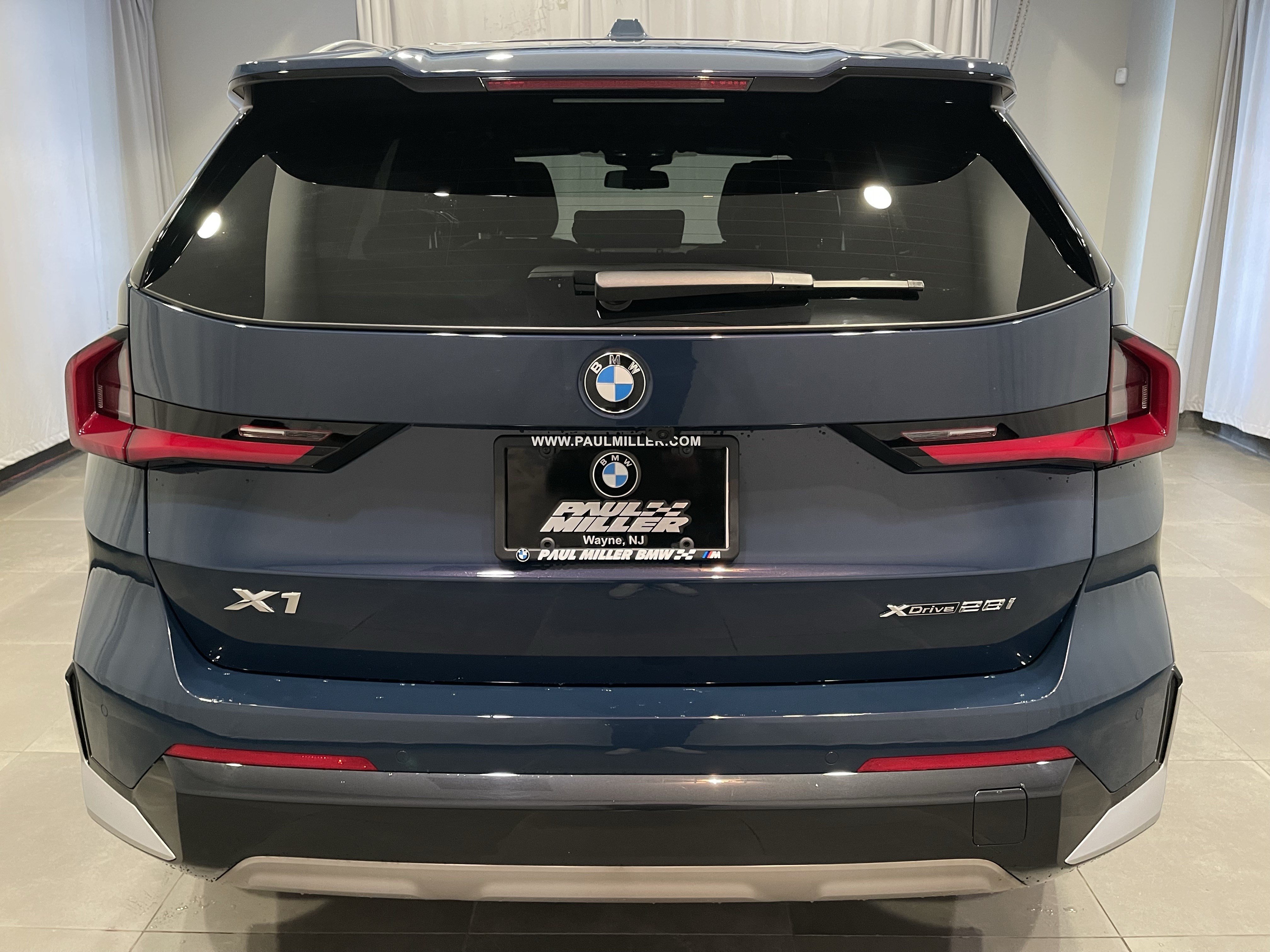 Used 2026 BMW X1 xDrive28i w/ Convenience Package AWD/4WD image 5