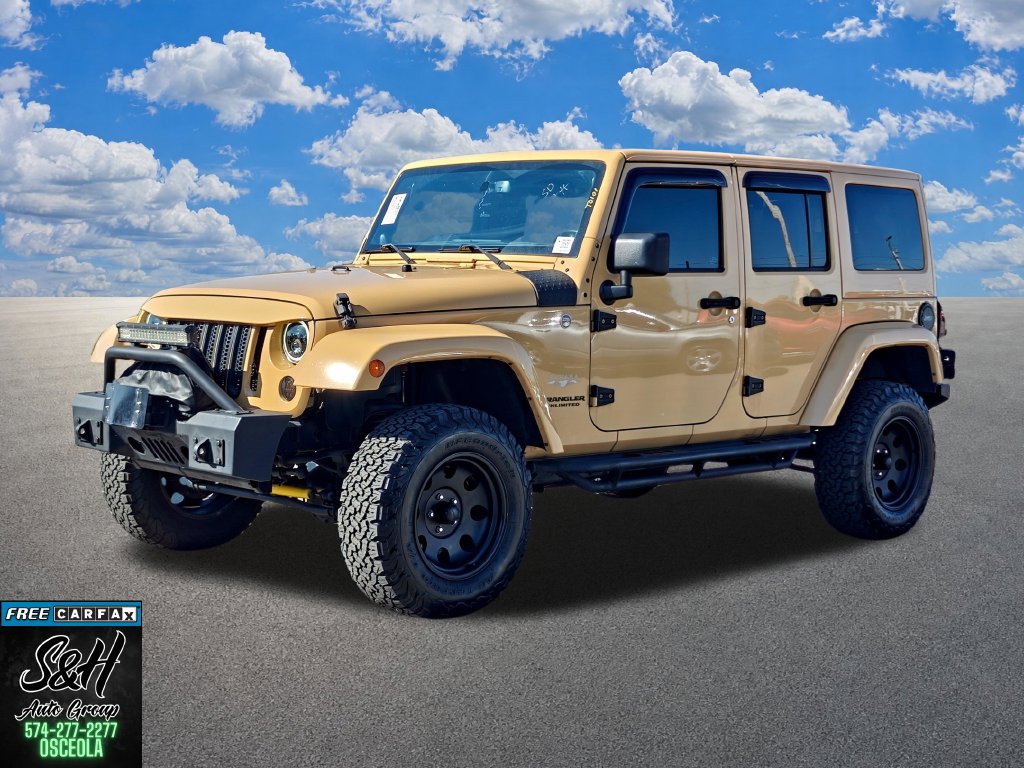 Used 2014 Jeep Wrangler Unlimited Sahara w/ Connectivity Group AWD/4WD image 11