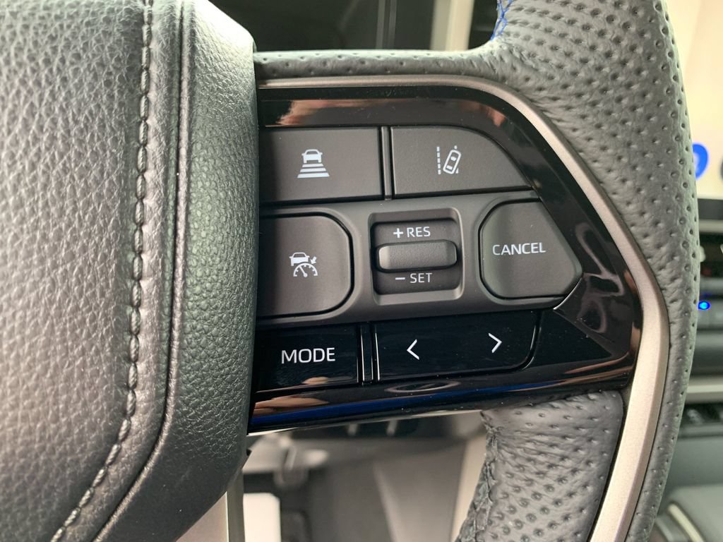 New 2026 Toyota Sequoia Platinum AWD/4WD image 28