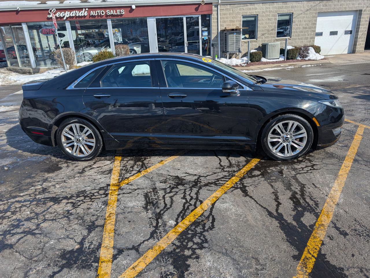 Used 2015 Lincoln MKZ AWD image 8