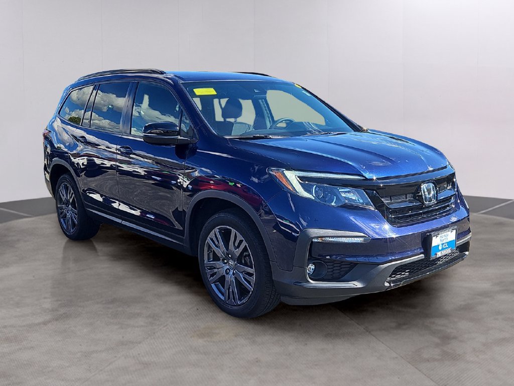 Certified 2022 Honda Pilot Sport image 3
