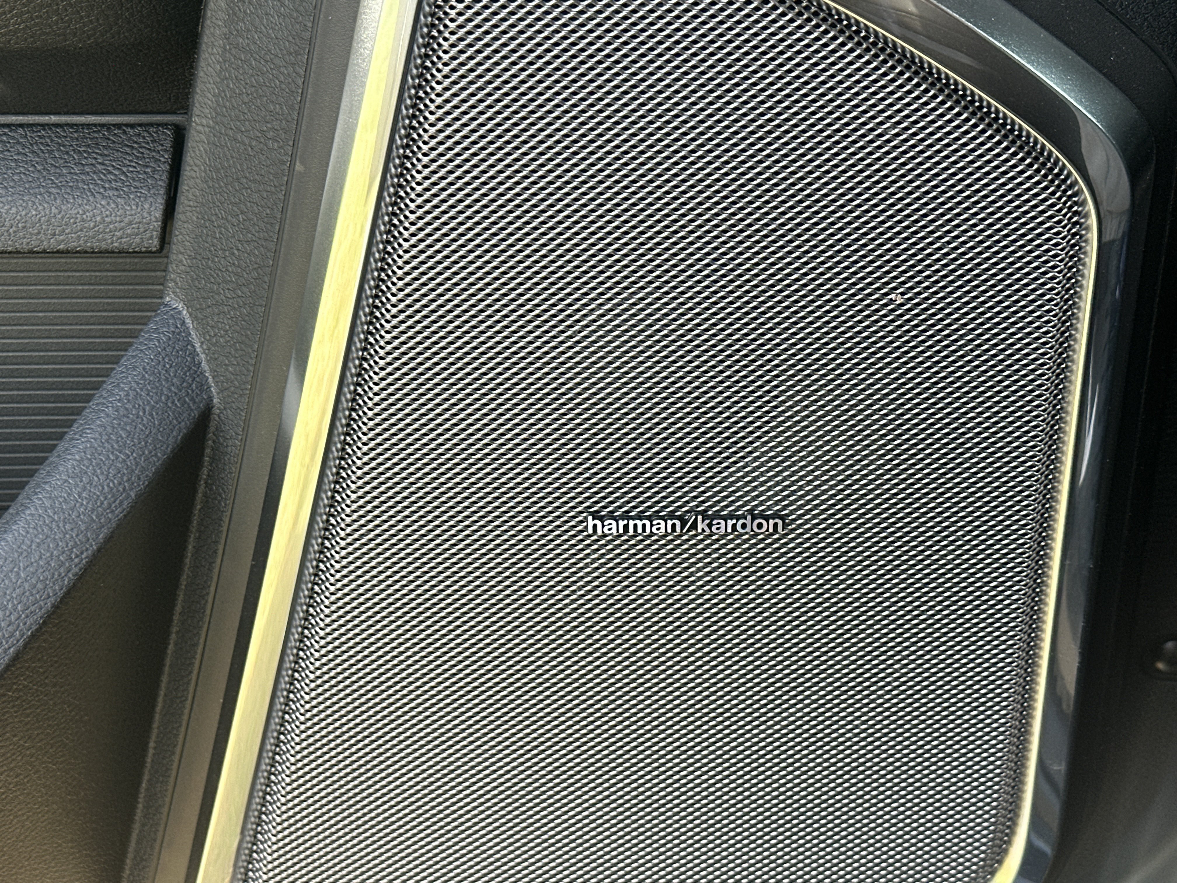 New 2027 RAM 5500 4x4 Crew Cab image 15