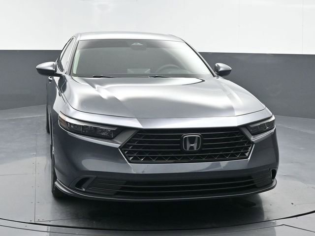 Used 2023 Honda Accord EX image 2