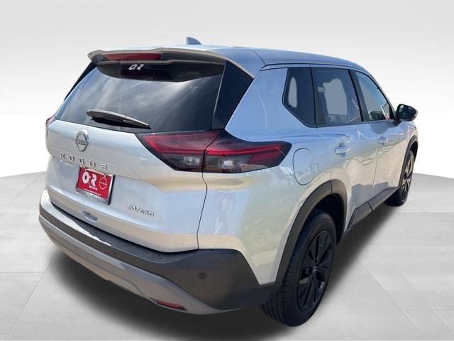Used 2023 Nissan Rogue SV AWD/4WD image 5