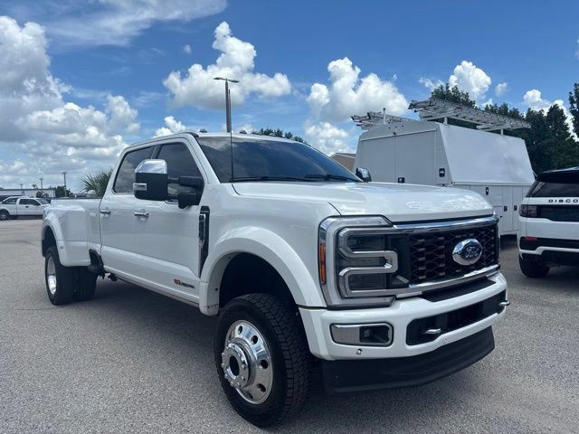 Used 2023 Ford F450 Platinum AWD/4WD image 3