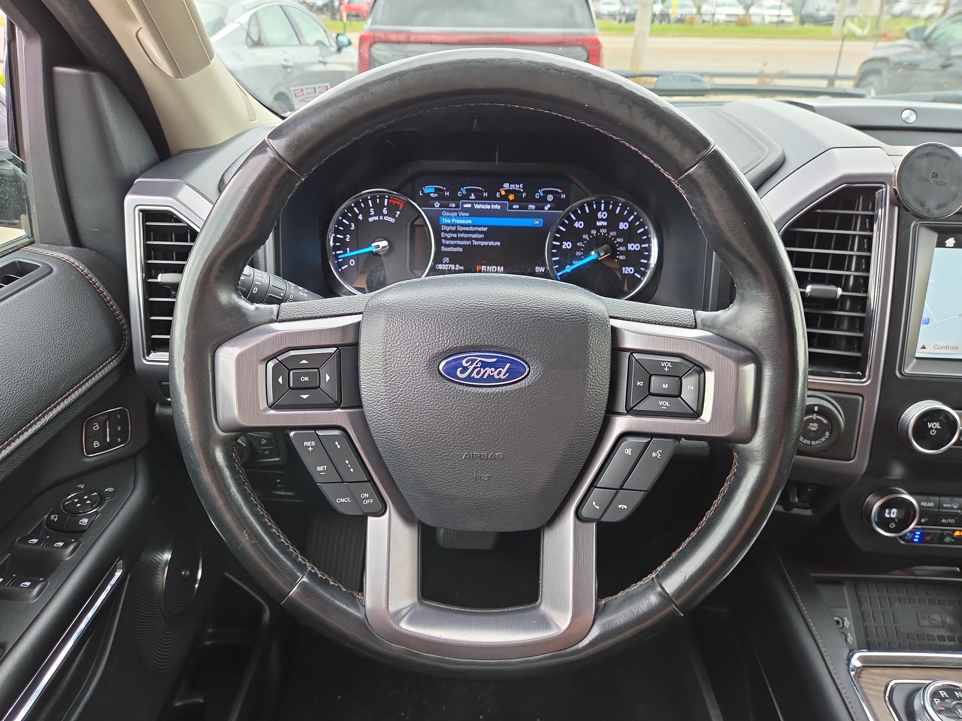 Used 2019 Ford Expedition Platinum RWD image 13