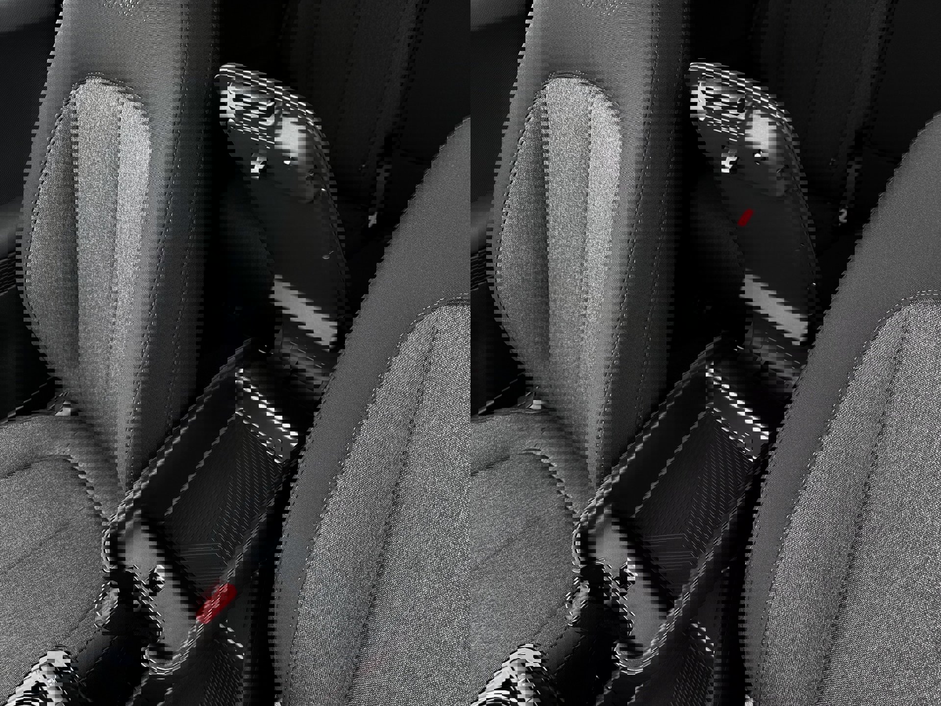 New 2026 Hyundai Ioniq 5 SE image 18