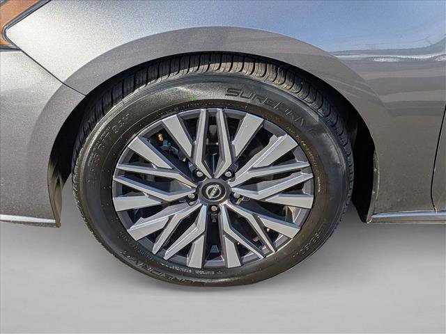 Used 2023 Nissan Altima 2.5 SV image 21