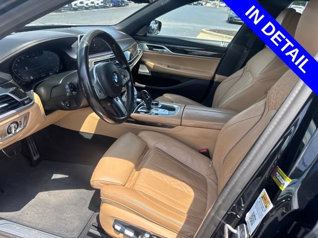 Used 2021 BMW 740i xDrive w/ M Sport Package AWD/4WD image 9