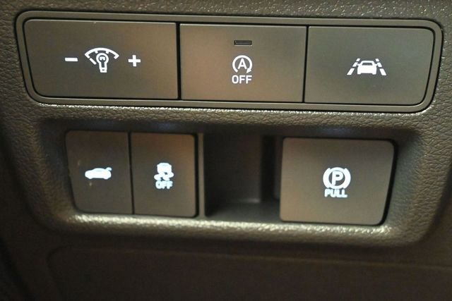 Used 2023 Hyundai Sonata SE FWD image 21