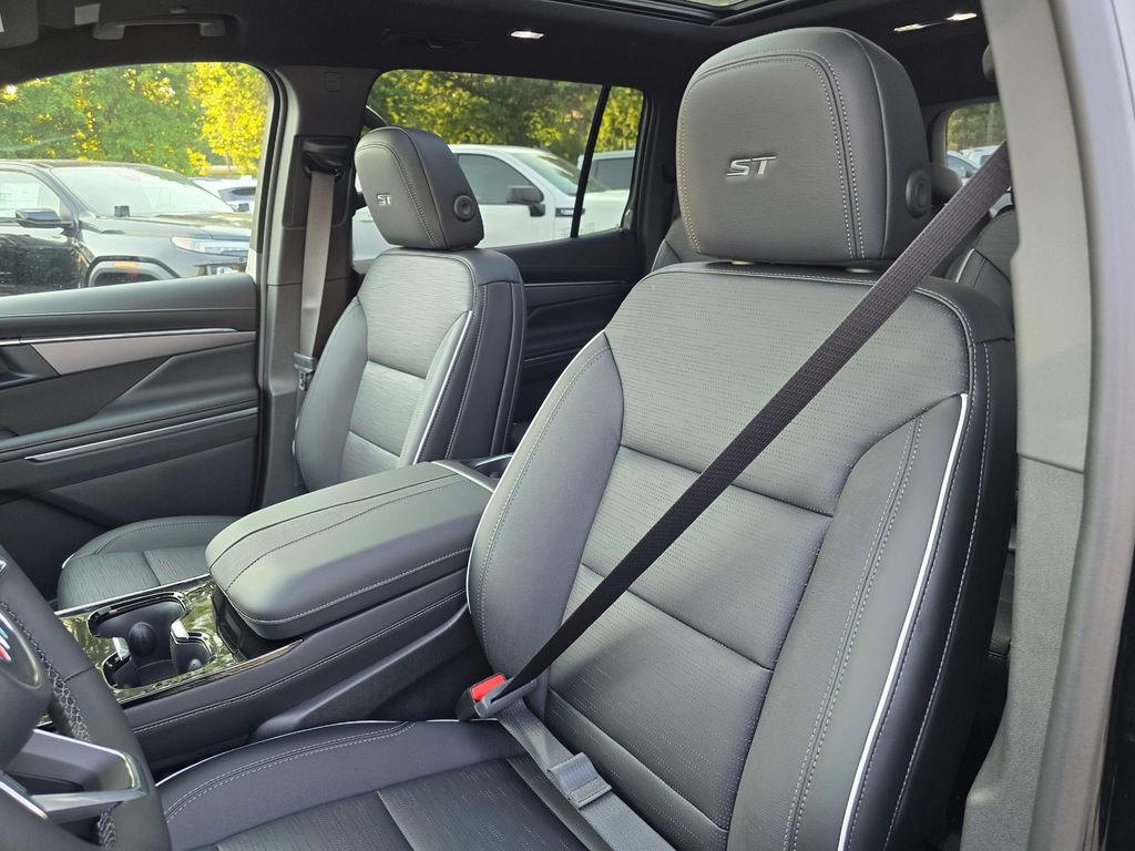 Used 2026 Buick Enclave Sport Touring w/ Power Package image 22