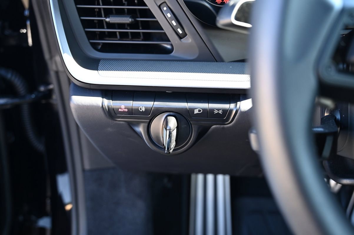 Used 2024 Porsche 911 Targa 4 image 41