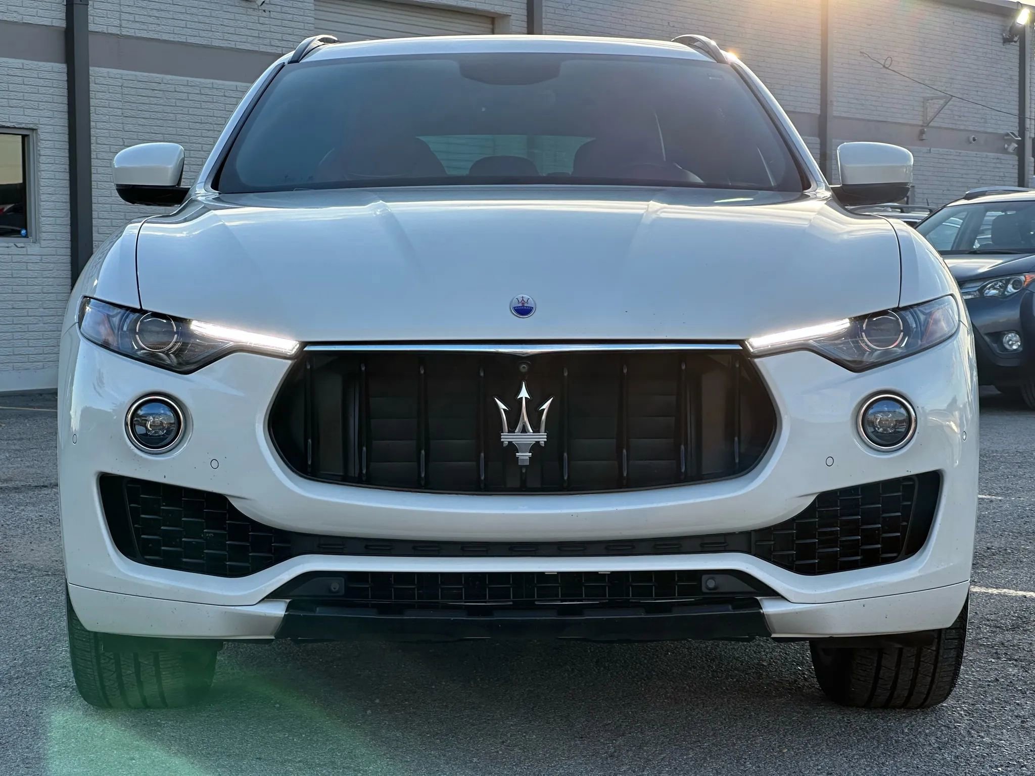 Used 2017 Maserati Levante w/ Sport Package image 10