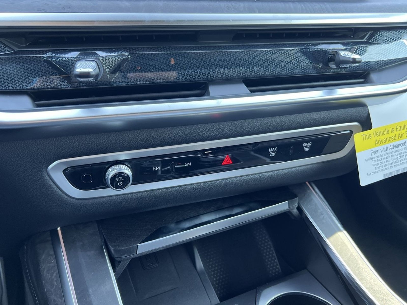 New 2026 BMW X7 xDrive40i w/ M Sport Package image 15