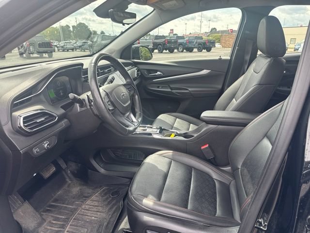 Certified 2023 Chevrolet Bolt EUV Premier w/ Redline Edition FWD image 11