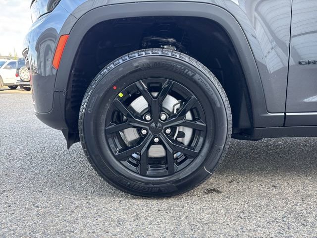 New 2026 Jeep Grand Cherokee L 4WD image 9