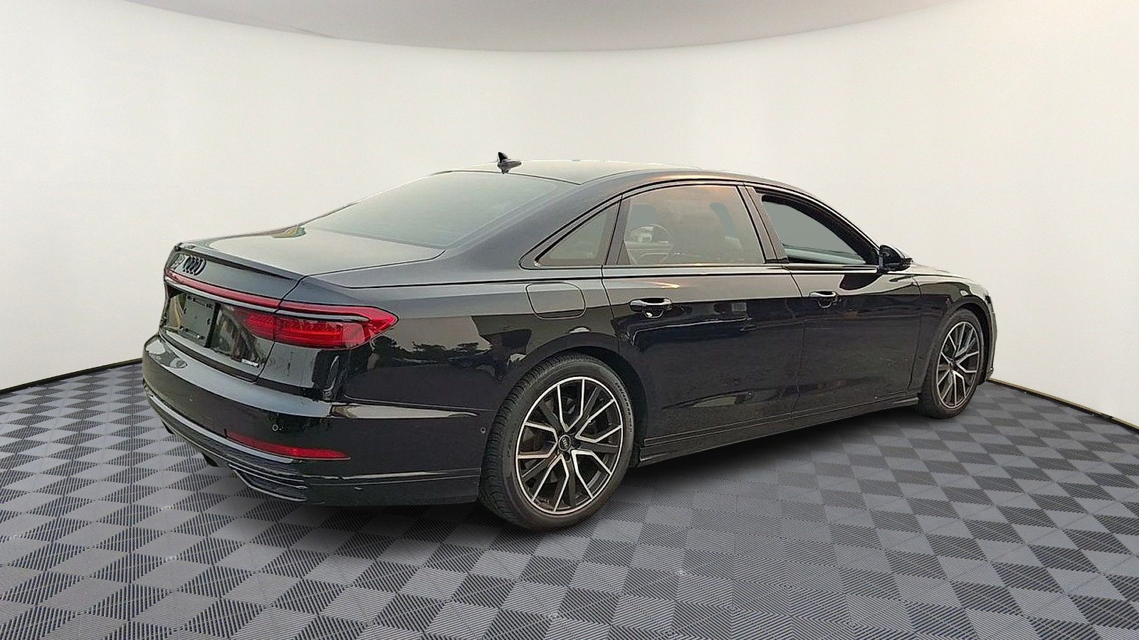 Used 2021 Audi A8 L 4.0T w/ Executive Plus Package AWD/4WD image 8
