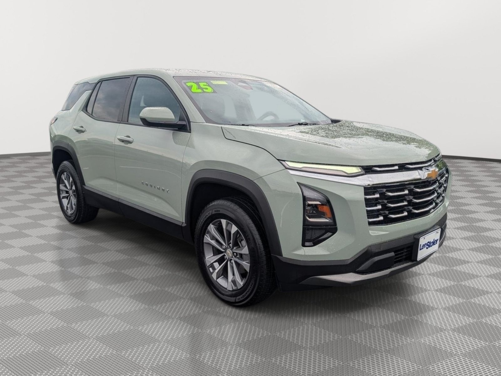 Used 2025 Chevrolet Equinox LT FWD image 7